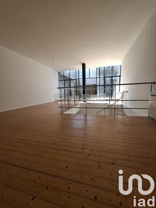 Appartement - 98 m² - 2 pièces