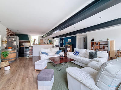 Duplex - 160 m² - 5 pièces