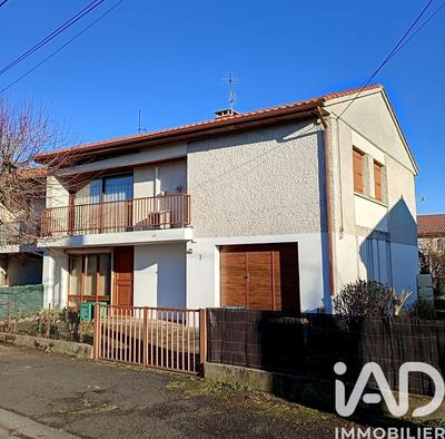 Maison - 112 m² - 7 pièces