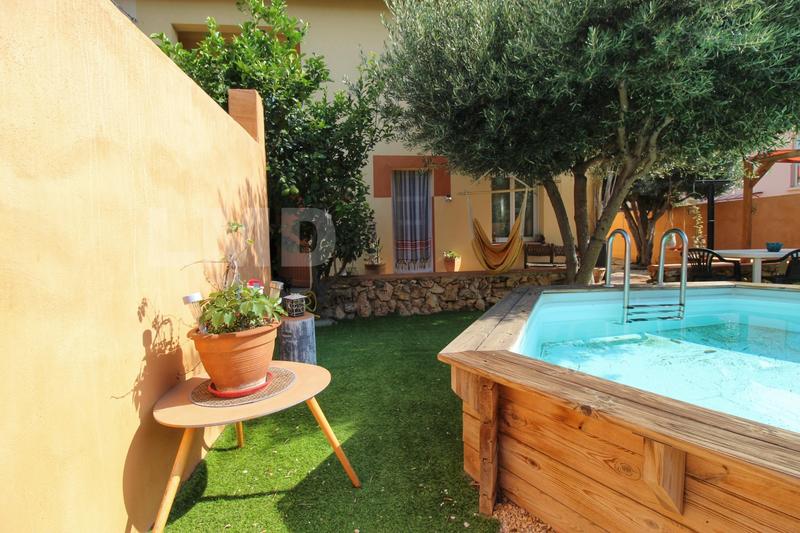 Maison - 90 m² - 5 pièces