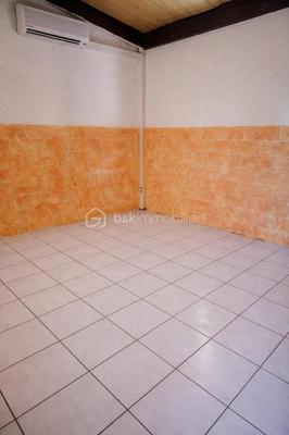 Maison traditionnelle - 105 m² - 4 pièces