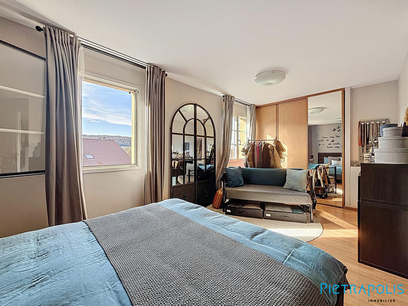 Maison - 138 m² - 4 pièces