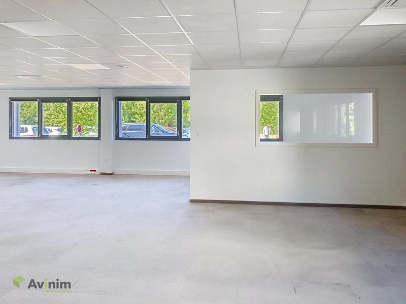 Bureau - 270 m²