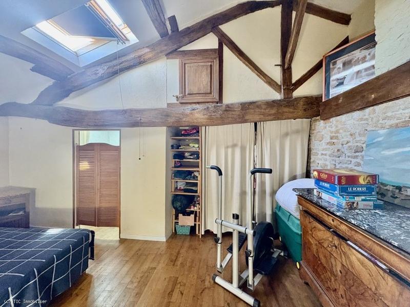 Maison en pierre - 148 m² - 5 pièces