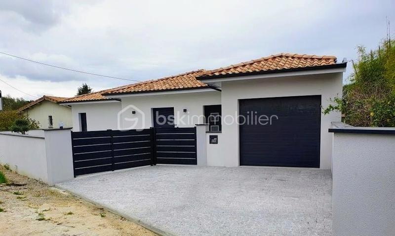 Maison - 107 m² - 4 pièces