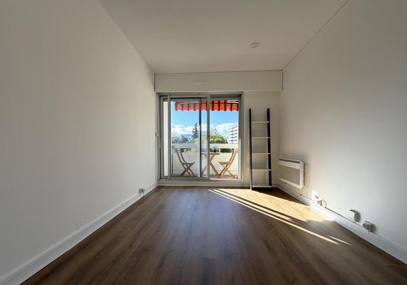 Studio - 23 m² - 1 pièce