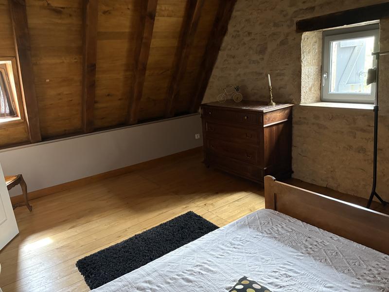 Maison - 96 m² - 4 pièces