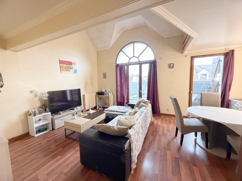 Maison - 84 m² - 4 pièces