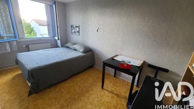 Maison - 76 m² - 4 pièces