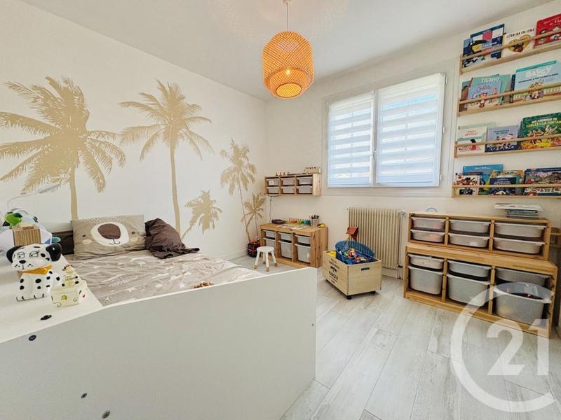 Maison - 110 m² - 6 pièces