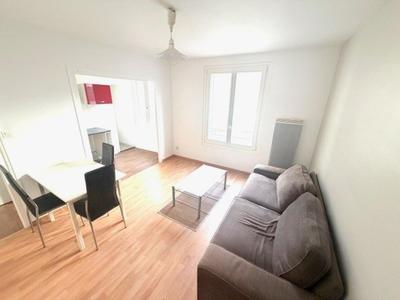 Appartement - 65 m² - 4 pièces