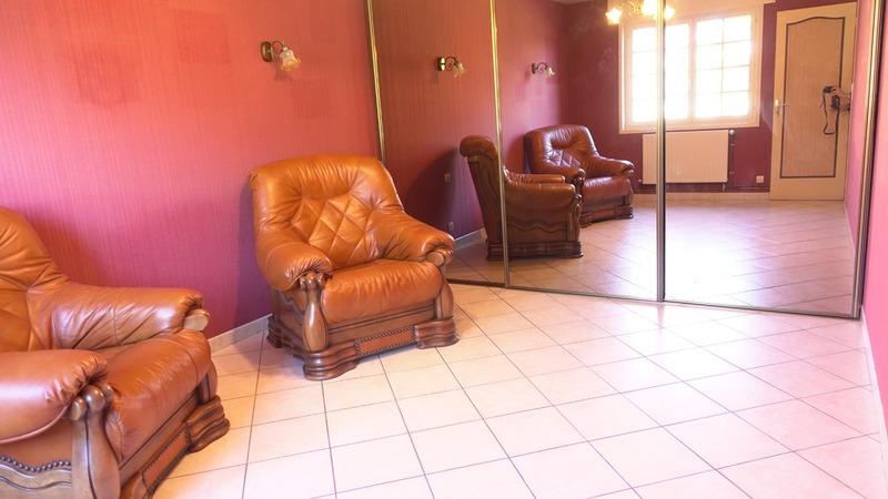 Maison - 186 m² - 7 pièces