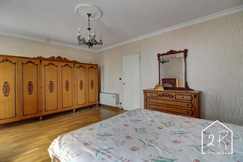 Maison - 150 m² - 7 pièces