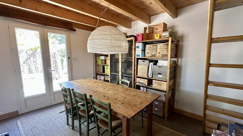 Maison - 180 m² - 7 pièces