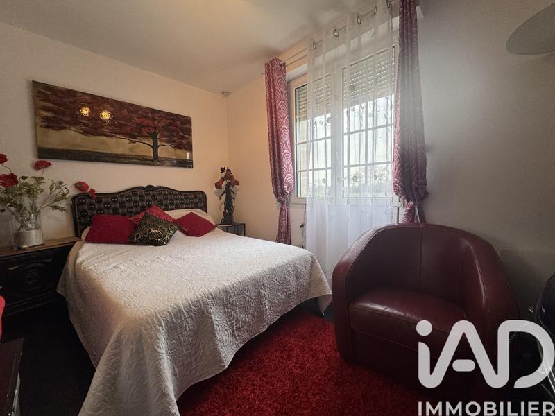 Maison - 217 m² - 7 pièces