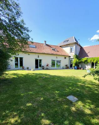Maison - 158 m² - 7 pièces