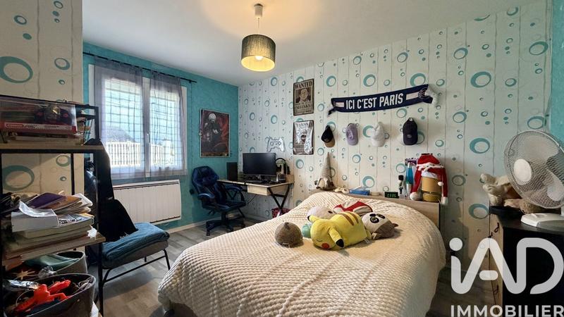 Maison - 90 m² - 5 pièces