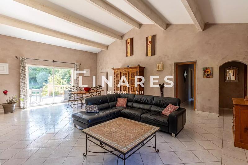 Maison - 145 m² - 5 pièces