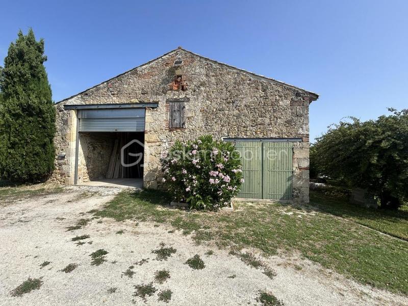 Maison en pierre - 221 m² - 7 pièces