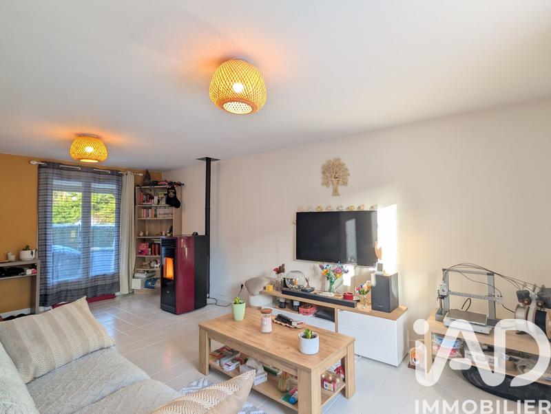 Maison - 90 m² - 5 pièces