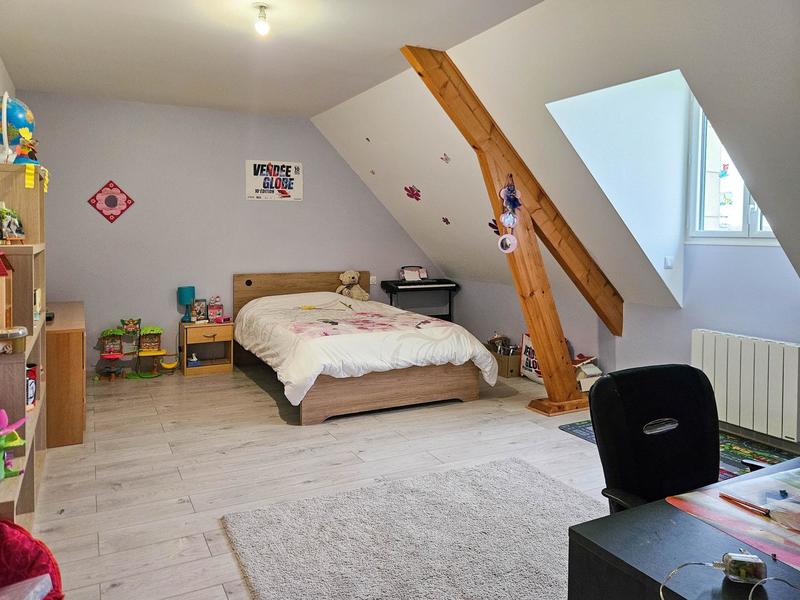 Maison - 276 m² - 8 pièces