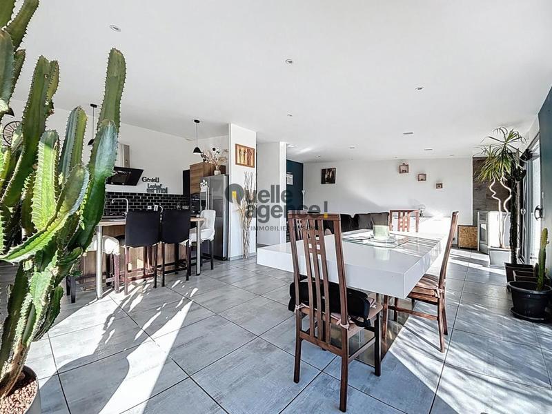 Maison - 118 m² - 5 pièces