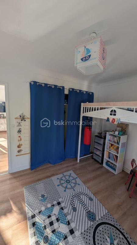 Maison traditionnelle - 110 m² - 6 pièces