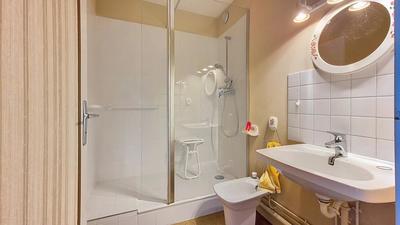 Appartement - 82 m² - 5 pièces