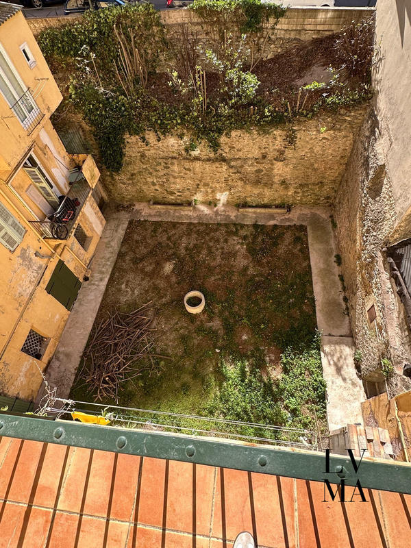 Appartement - 117 m² - 3 pièces