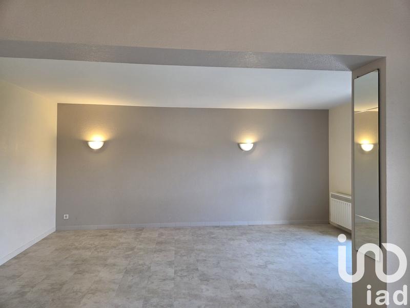 Appartement - 111 m² - 5 pièces