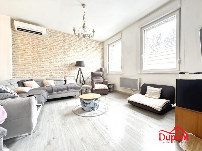 Maison - 144 m² - 7 pièces