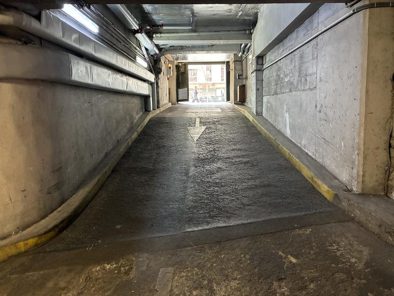 Parking / Garage - 12 m²