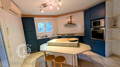 Villa - 142 m² - 5 pièces