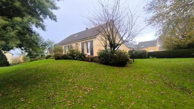 Pavillon - 128 m² - 6 pièces