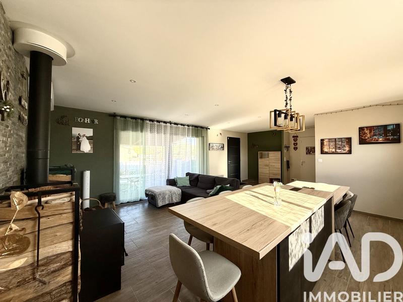 Maison - 84 m² - 4 pièces