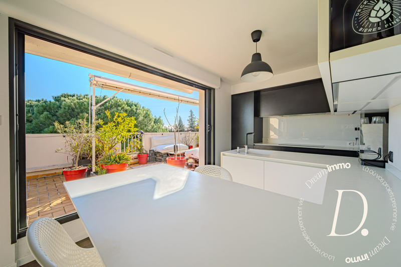 Appartement - 84 m² - 3 pièces