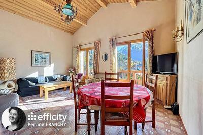 Appartement - 102 m² - 4 pièces