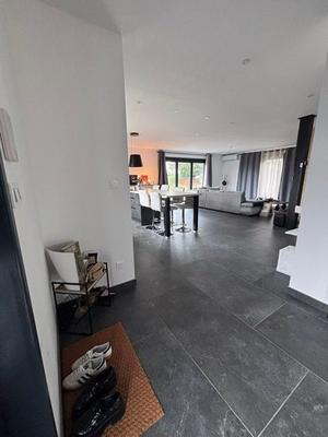 Maison contemporaine - 141 m² - 6 pièces