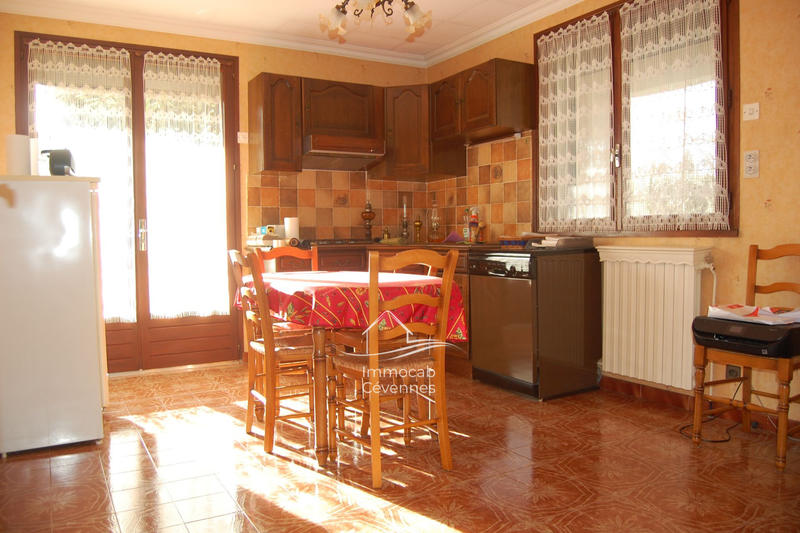 Villa - 168 m² - 6 pièces