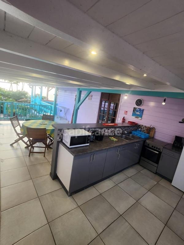 Propriété - 220 m² - 13 pièces