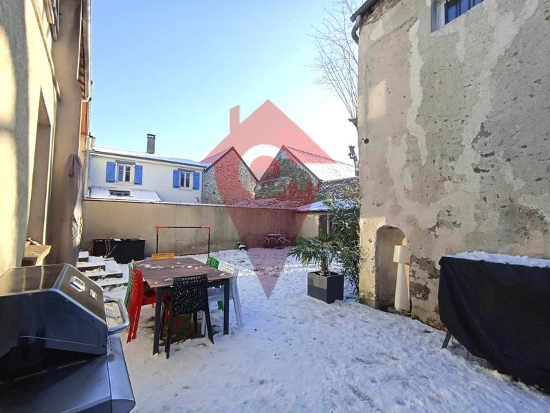 Maison de village - 110 m² - 5 pièces