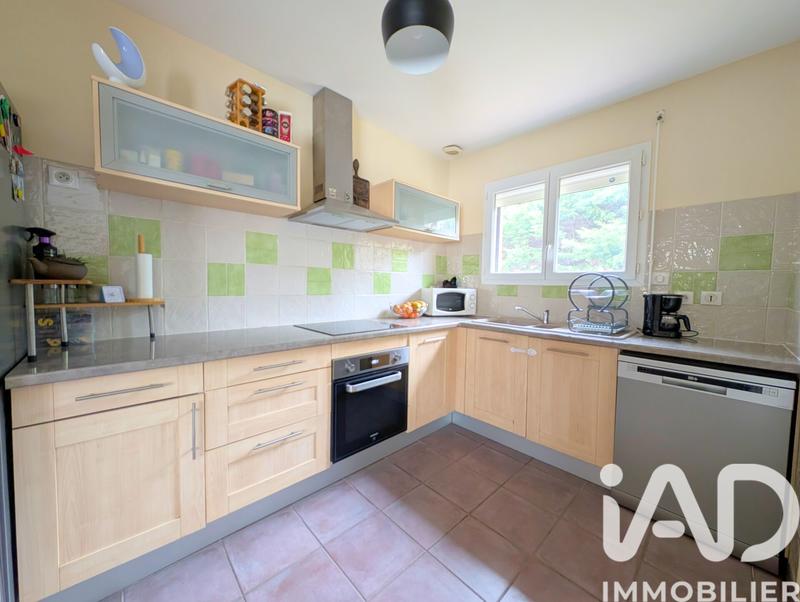 Maison - 96 m² - 5 pièces