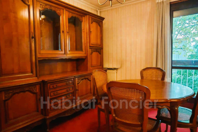 Appartement - 89 m² - 3 pièces