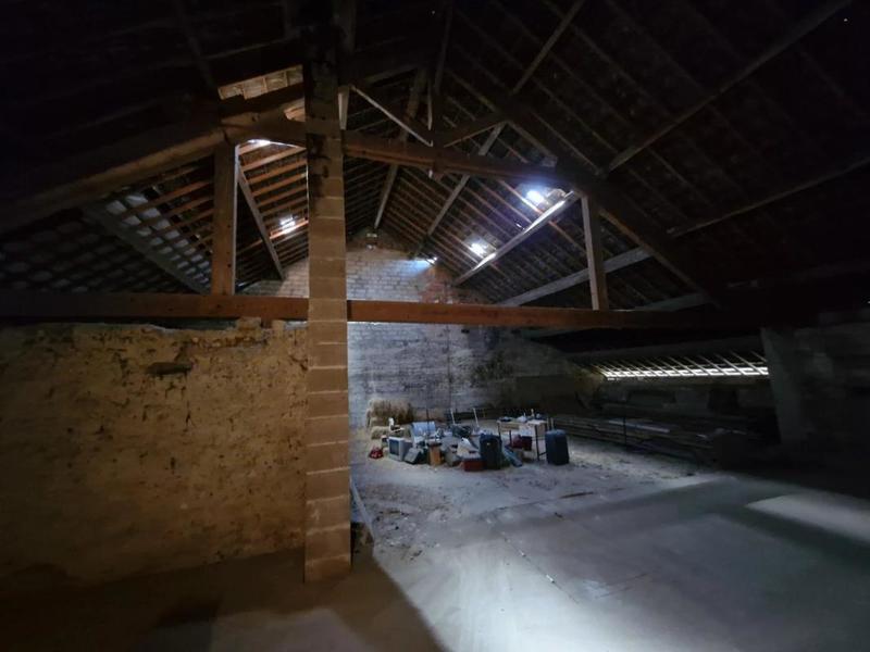 Appartement - 160 m² - 6 pièces