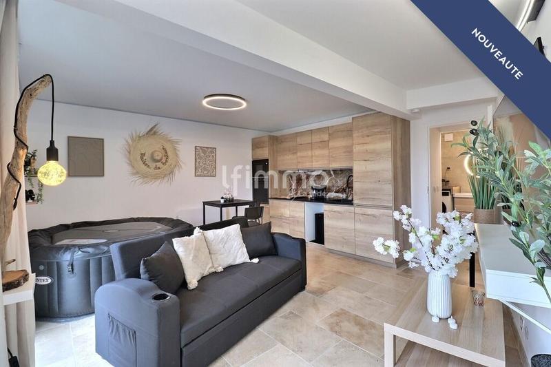 Studio - 36 m² - 1 pièce