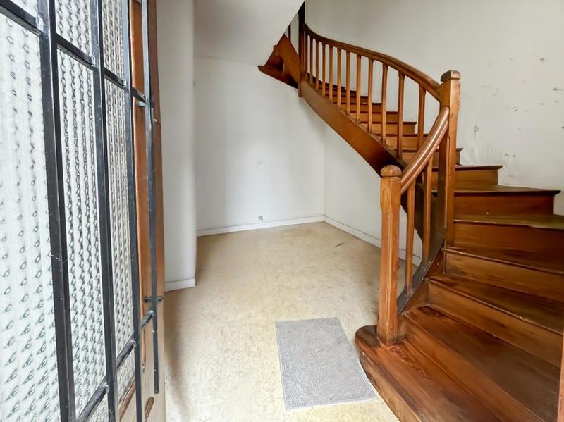 Immeuble - 301 m² - 8 pièces