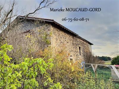 Corps de ferme - 240 m² - 7 pièces