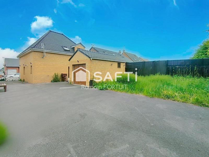 Maison - 120 m² - 4 pièces