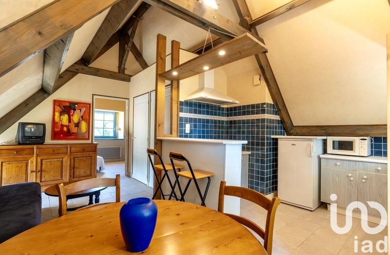 Maison - 203 m² - 7 pièces