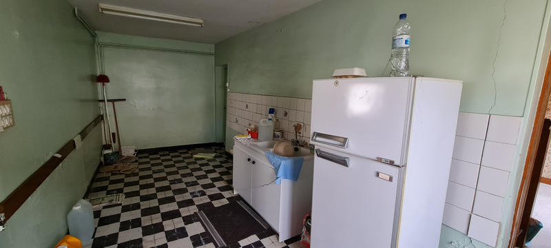 Maison - 94 m² - 9 pièces